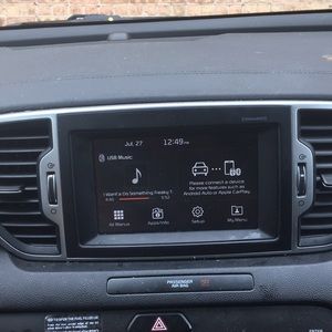 Meet your Posher, Levi